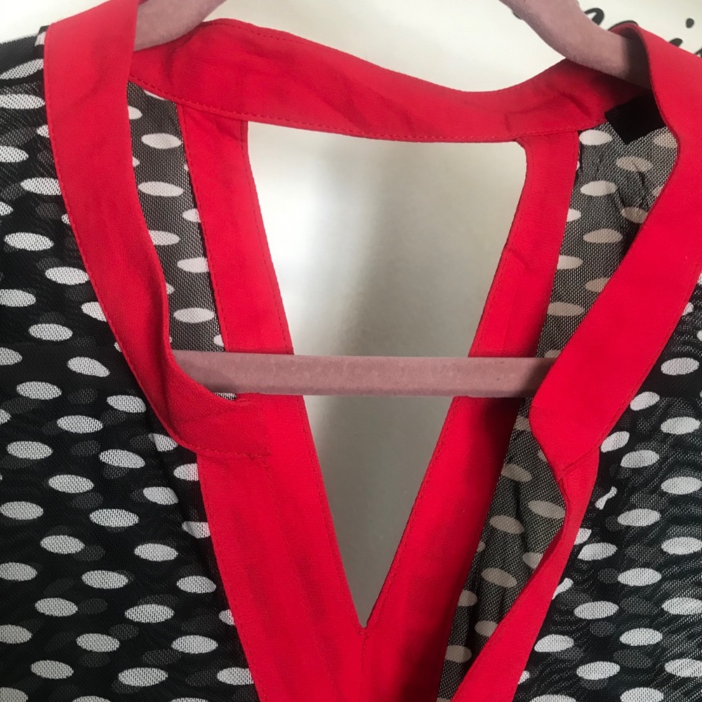 Top - Picture 3 of 5